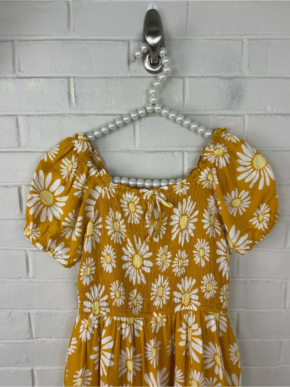 Girls Old Navy Floral Printed Puff Sleeve Smocked Dress w/Shorts Size L 10/12